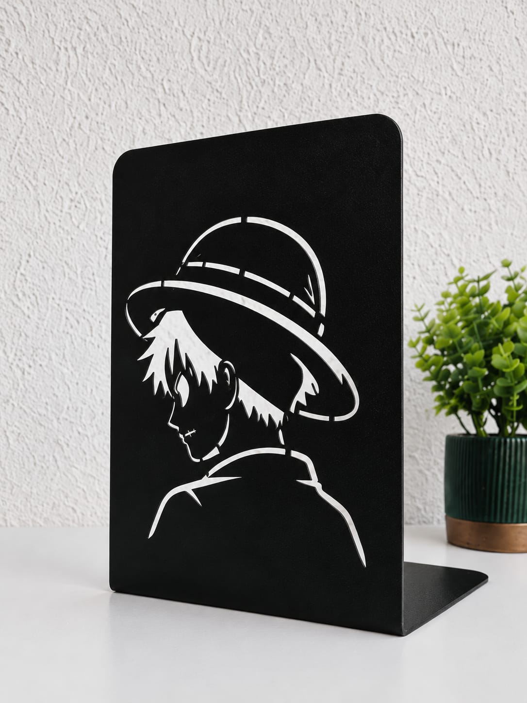 Par de Aparadores de Livros Ninja de Chapéu em Aço em aço — MadeBlack