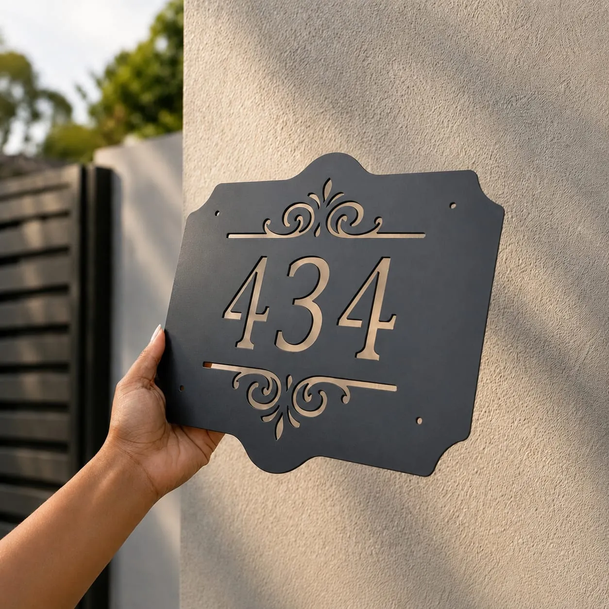 Sua fachada com identidade — Números residenciais em aço · personalize o seu